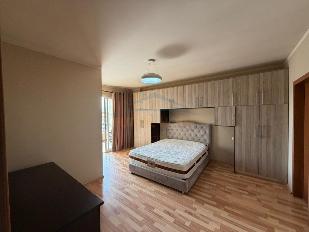 Qera, Apartament 2+1+2, Unaza e Re, Tirane