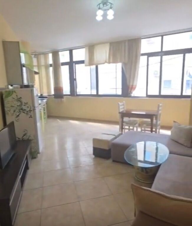 Apartament 1+1 prane Prokurorise