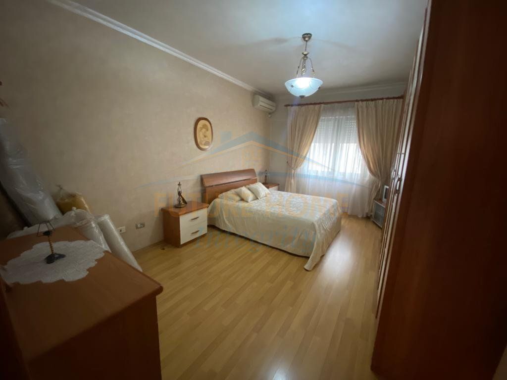Affitto, Appartamento 3+1+2, Zogu i Zi, Tirana.