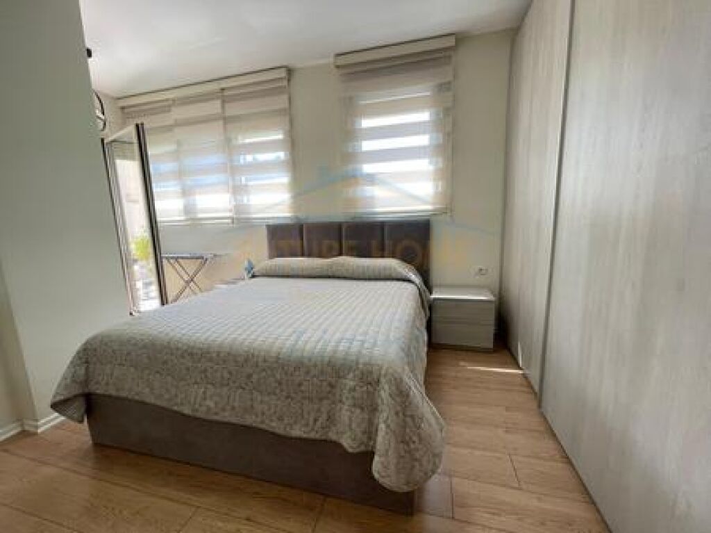 Qera, Apartament 2+1, Tregu Elektrik, Tiranë.