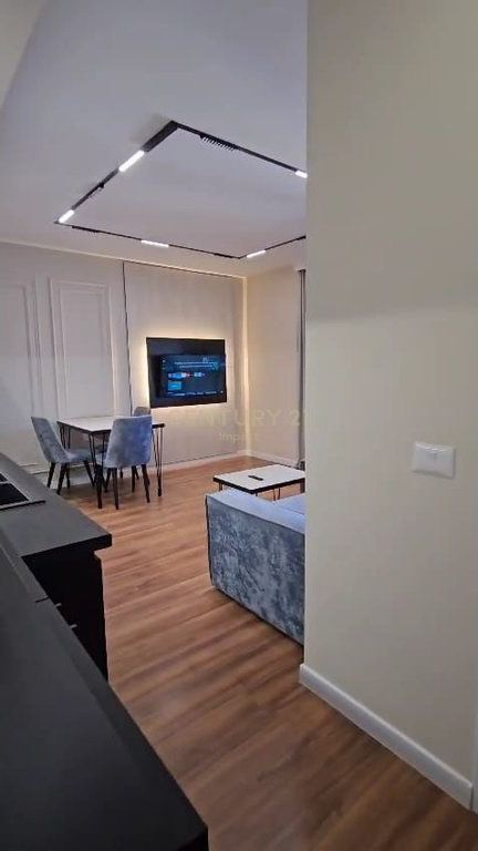 FOR RENT 1+1 APARTMENT NEAR THE PARIS COMMUNE!