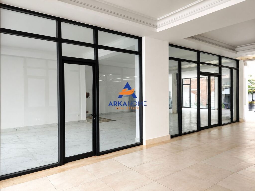 OFFICE SPACE FOR RENT 132 M2 "NEAR FLORA CAFE, CENTER" 2900 EURO