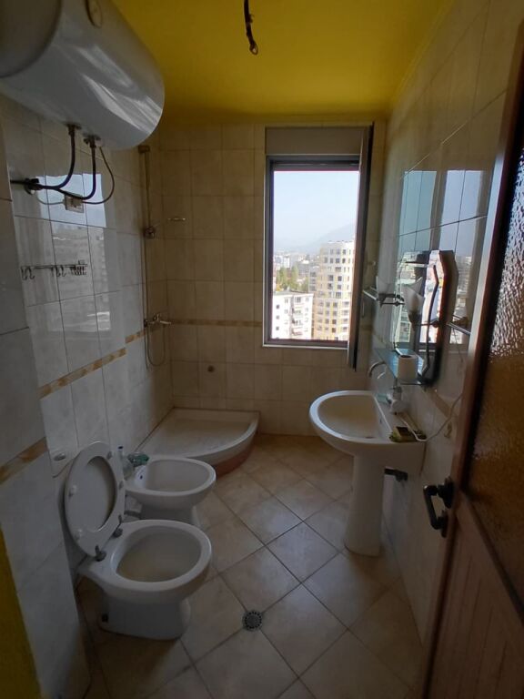 Apartament 1+1 ne Shitje Zogu i Zi, Prane Rrethrrotullimit ne Tirane ID 5419