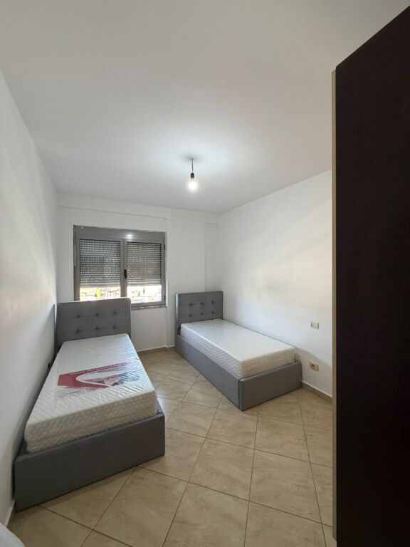 Rent, Apartment 2+1+2, New Ring.