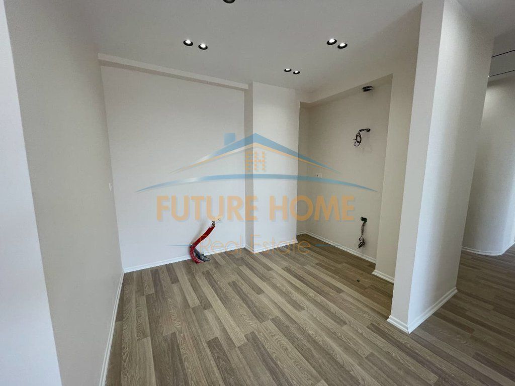 In vendita, Appartamento 2+1, Nuovo Anello, Tirana.