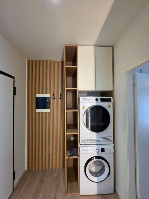 📣 QERA 🏡 SUPER Apartament 2+1+2  📍Zogu i Zi, 🛤 Rruga Dritan Hoxha ✨️  💵 Çmimi: 100.000 Lekë/Muaj