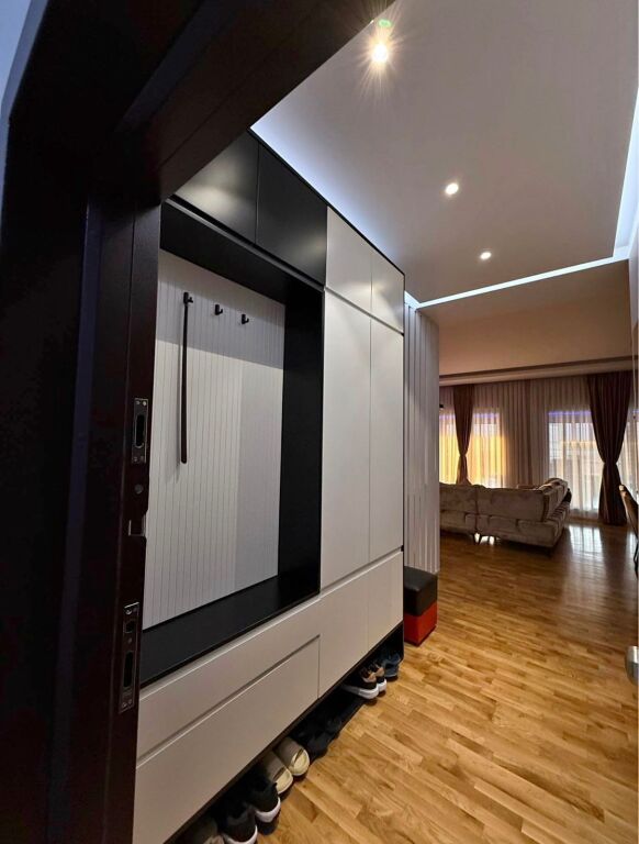 Shitje | Apartament 2 + 1 | Qesarak (Linsa) | 270000 €