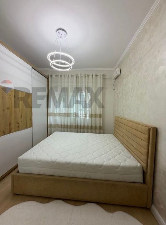 1+1 for sale at Golden Park Complex