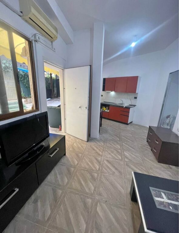 Shtepi me Qira 1+1 - Rrethrrotullimi i Shkoze, Tirane