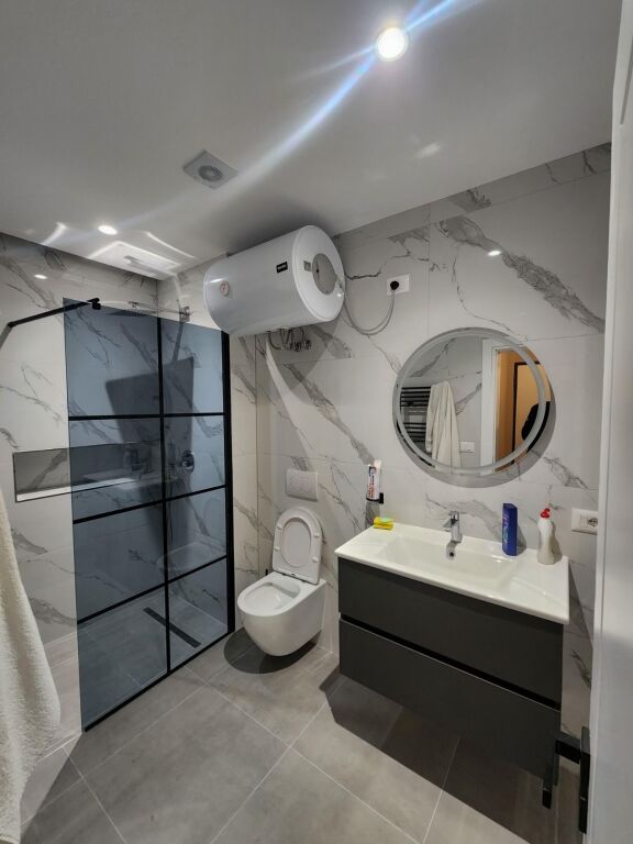 Jepet me qira apartament 2+1