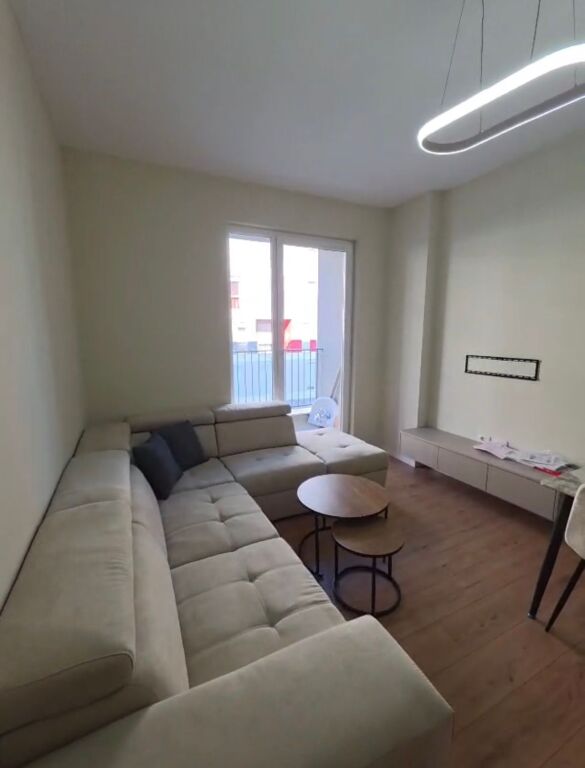 Apartament 1+1 me qira univers city