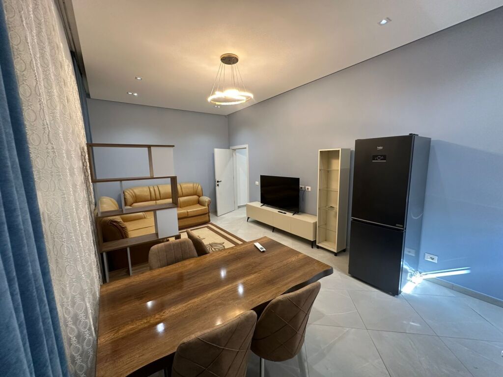 Private house for rent in Kombinat