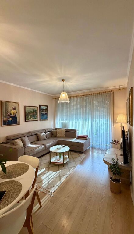 Qera | Apartament 1 + 1 | Don Bosko | 700 €/muaj