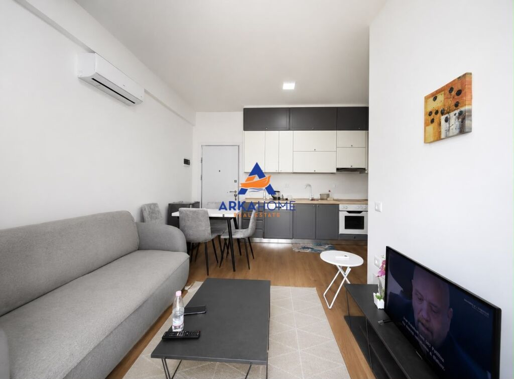 JEPET APARTMENT ME QERA 1+1 "REZIDENCA OXA, FRESK" 400 EURO