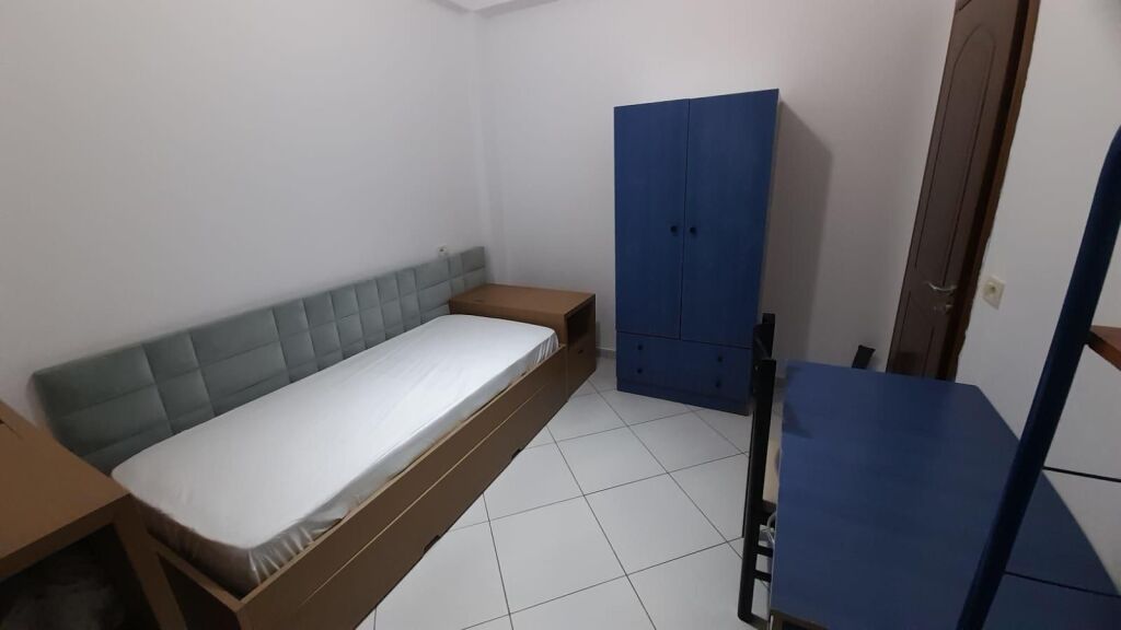 Qera | Vilë 2+1+2 | Fresk | 380 €/muaj