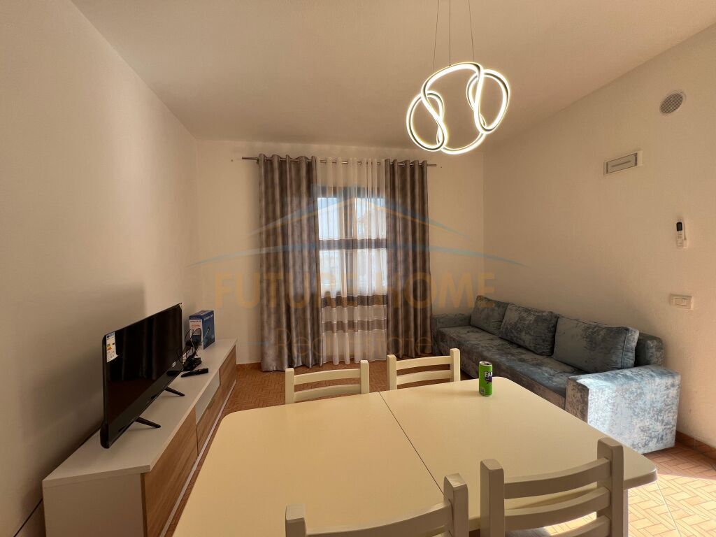 Qera, Apartament 2+1 , Prane Shkolles "Eftali Koci" , Durres