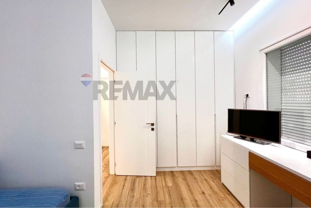 APARTAMENT 2+1+2 PER QIRA TE KOPSHTI BOTANIK