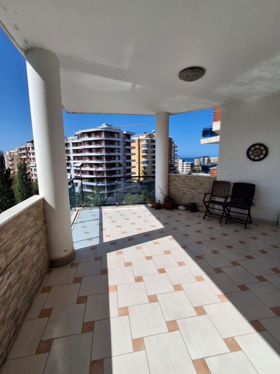 Three bedrom apartment for long term rent Vlore