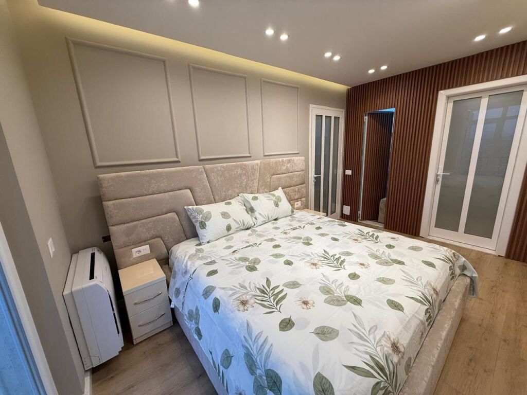 Apartament 2+1+2 për shitje