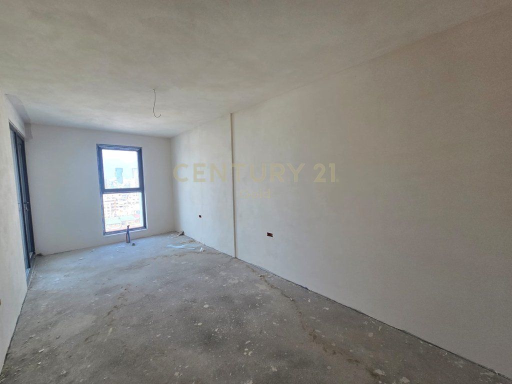 MUNICIPALITY OF PARIS, 1+1 APARTMENT FOR SALE AT WHITE TOWER