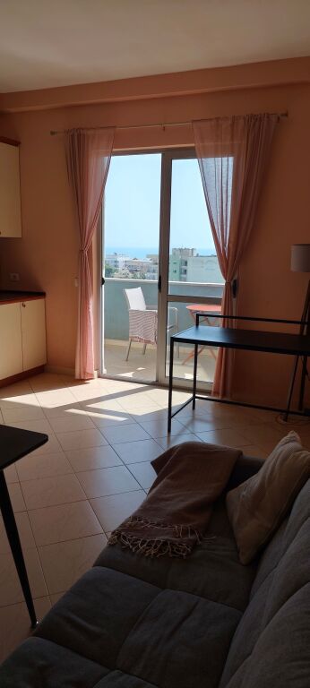 Appartamento luminoso di 73,1 m² vicino al mare a Durazzo — Parcheggio privato e ultimo piano