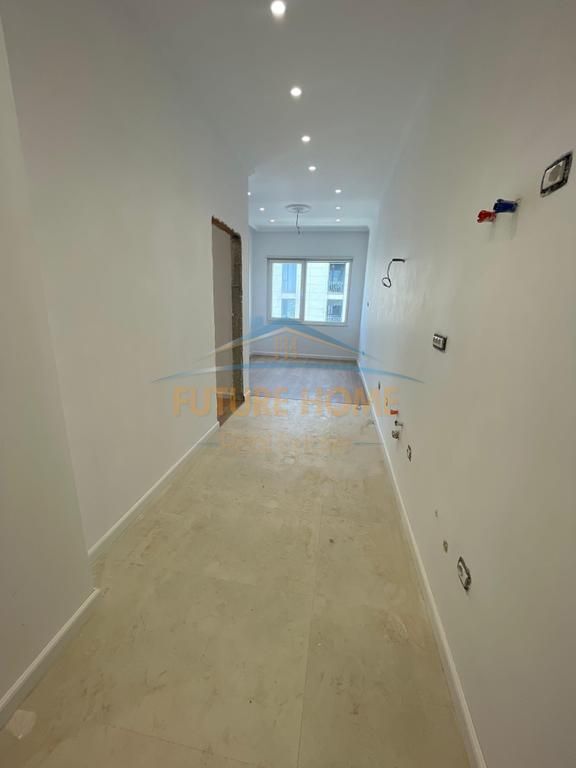 Shitet, Apartament 1+1, Henke Residence, Tiranë.