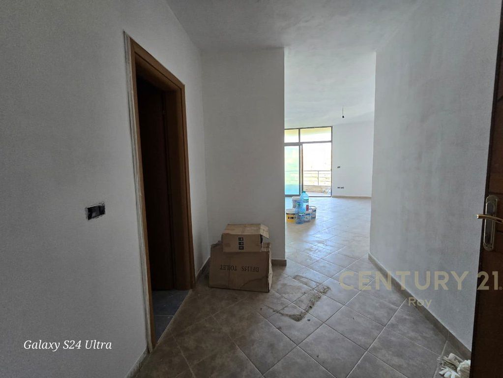 APPARTAMENTO 1+1 IN VENDITA A SHKEMB I KAVAJES !!