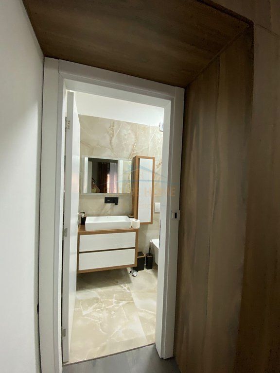 Rent, Apartment 2+1+3, Elbasan Street