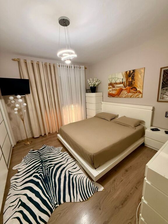 🏡 Appartamento 1+1 in affitto  📍 Kodra e Diellit, adiacente al giardino botanico