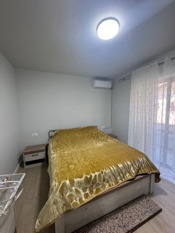 Apartament 1+1 per qera Rruga e Elbasanit !
