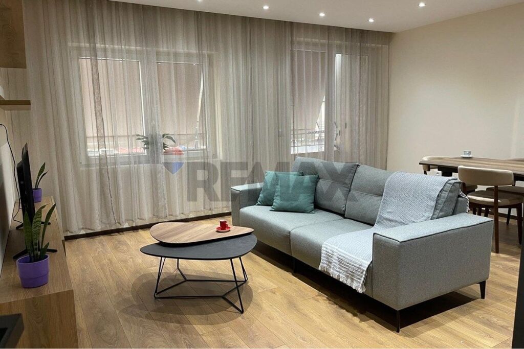 Apartment 1+1 for rent in the Center.