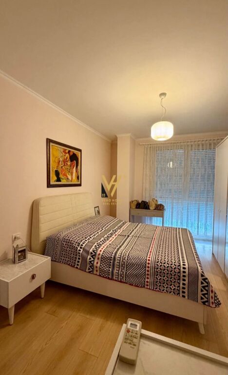 JEPET APARTAMENT 1+1+BLK ME QIRA TE FIORI DI BOSKO 70.000 LEKE