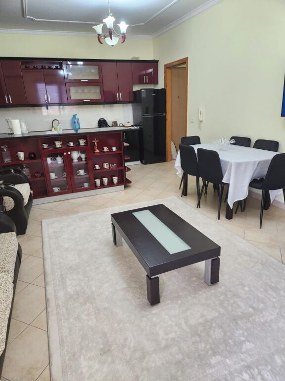 Jepet me qira Apartament 2+1+2 📍Kodra e Diellit