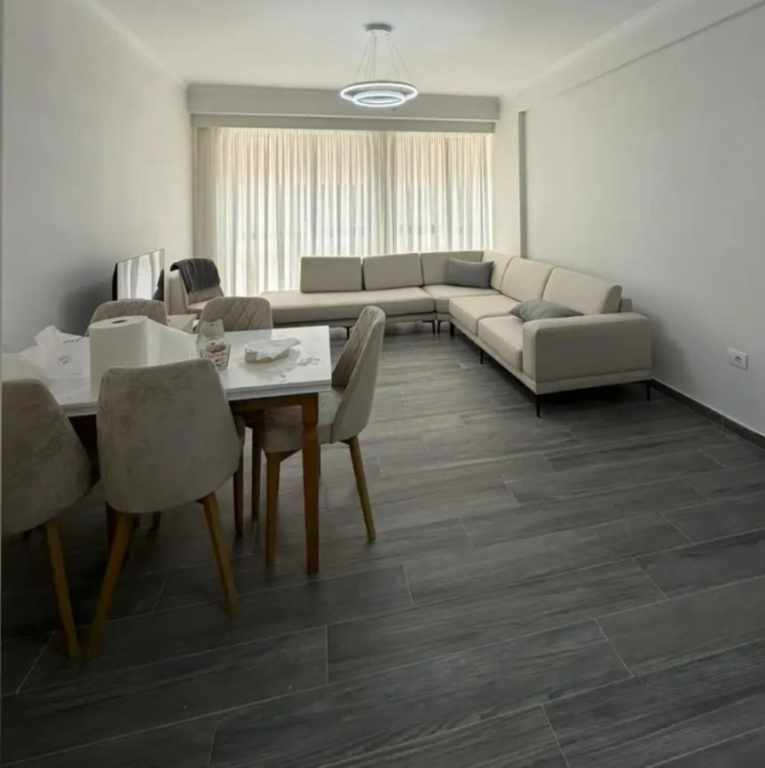 Appartamento 1+1 in affitto presso il Complesso Urban Gate, Astir, Yzberisht, Kashar.