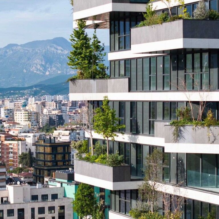 🏢 FOR RENT | PREMIUM BUSINESS SPACE ✨