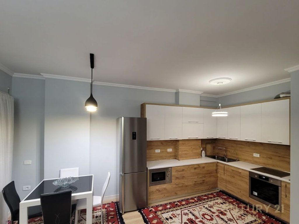 AFFITTIAMO APPARTAMENTO 2+1+2 VICINO A 5 MAJI!! 590 € /Mese