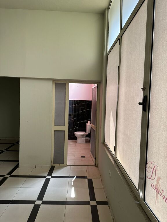 BUSINESS UNIT FOR SALE IN SELITE