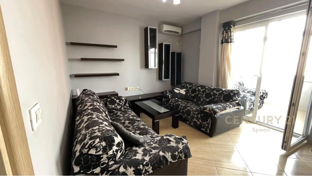 Apartment 1+1 with Veranda at Jordan Misja!
