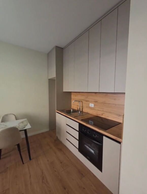 Apartament 1+1 me qira univers city