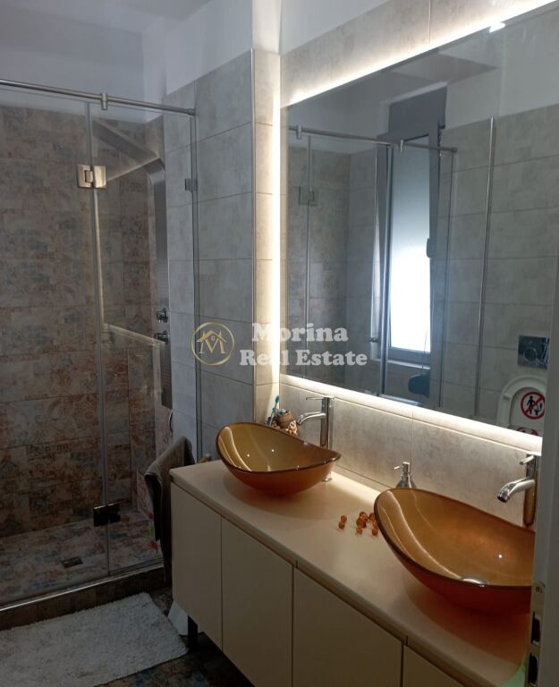 Qera | Shtëpi private 2 + 1 | QTU (Qendra Tregtare Univers) | 430 €/muaj