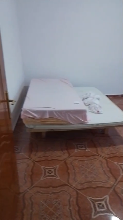 Apartament 2+1 per qera bosh tek Rruga E burgut !