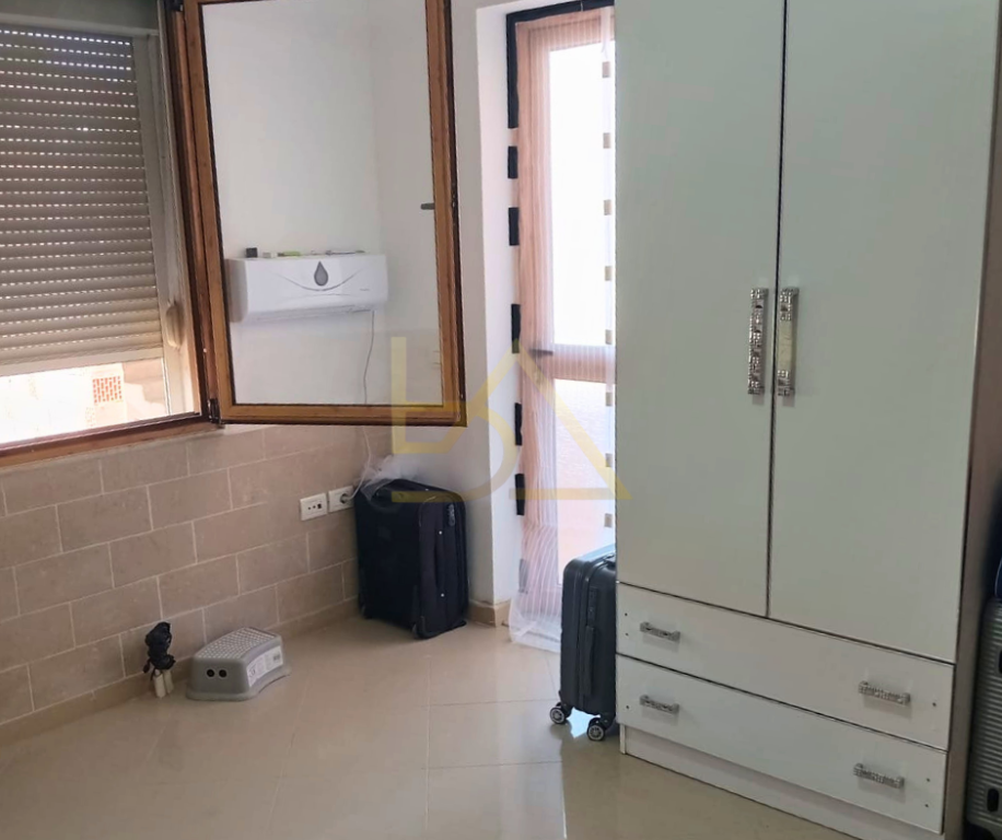 SHITET VILË E RE – RRUGA EJUP KASTRATI, TIRANË