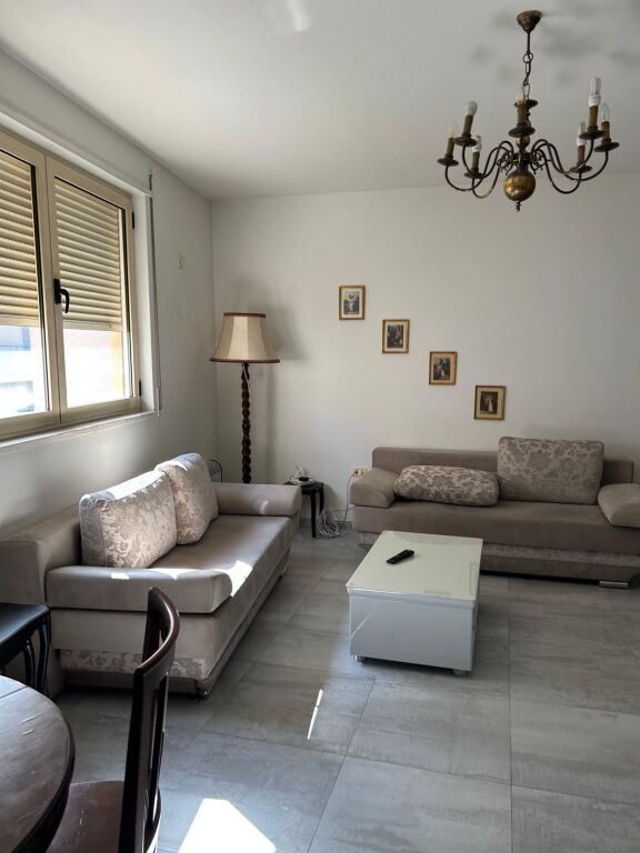 🏠 IN AFFITTO – APPARTAMENTO 1+1  📍 Comune di Parigi