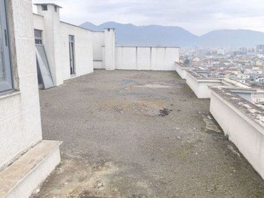 Vendita, Attico 2+1+Terrazza, Yzberisht
