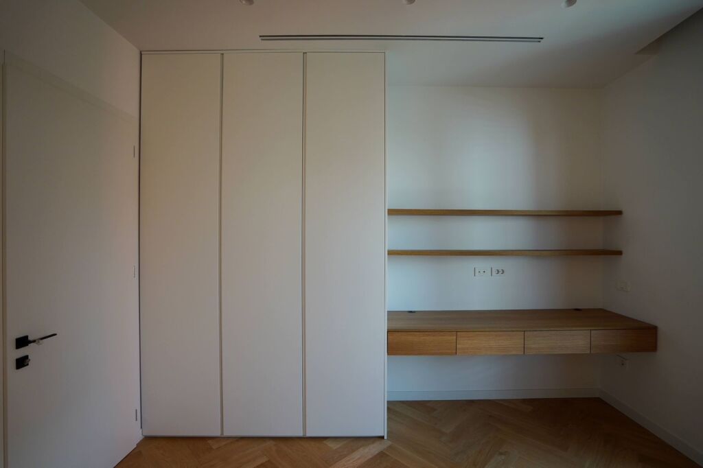 FOR RENT APARTMENT AT DELIJORGJI