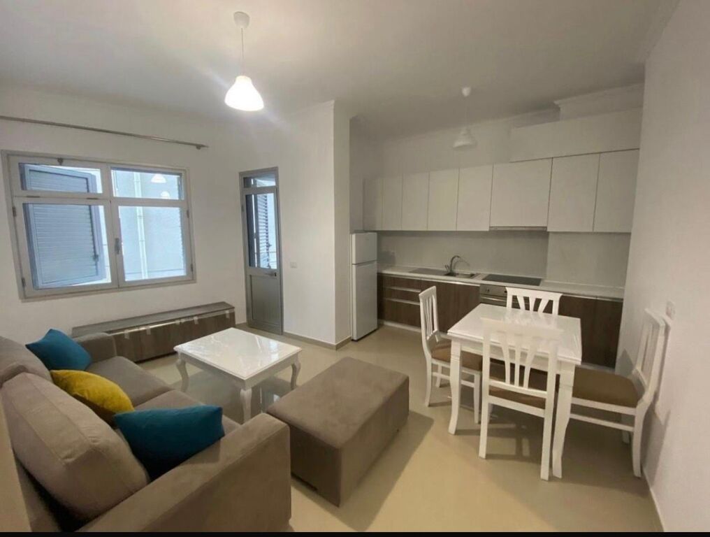 2+1 apartment for rent in Shkozë!
