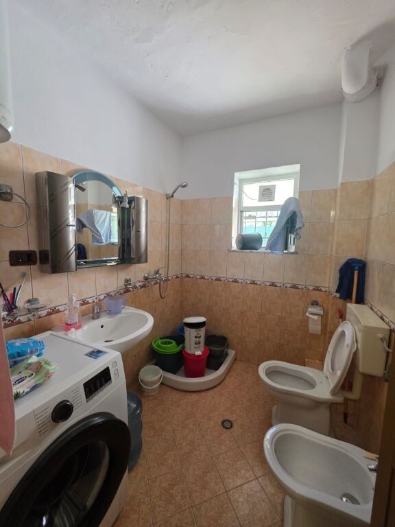 Apartament 1+1 per qera Shkolla e Baletit !