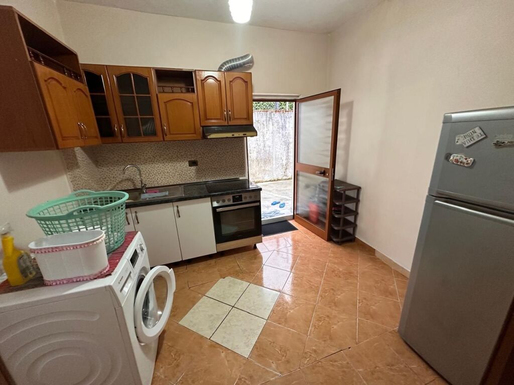 Qera | Garsoniere | Rruga Jordan Misja | 350 €/muaj