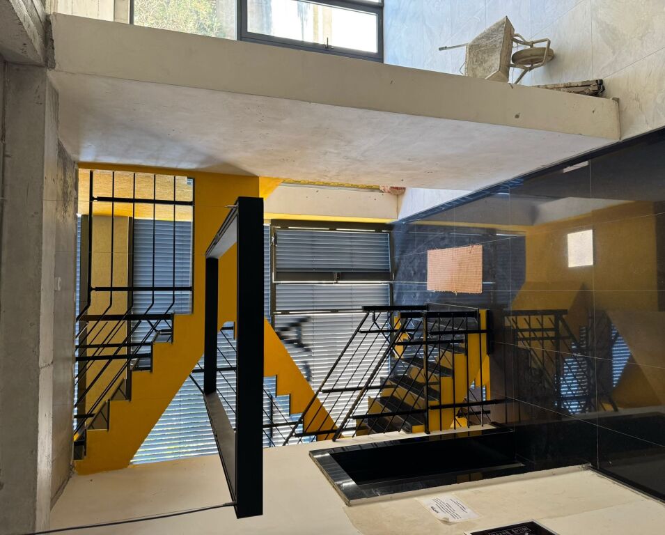 Affitto | Ambjent Biznesi | Bulevardi i Ri | 3300 €/mese