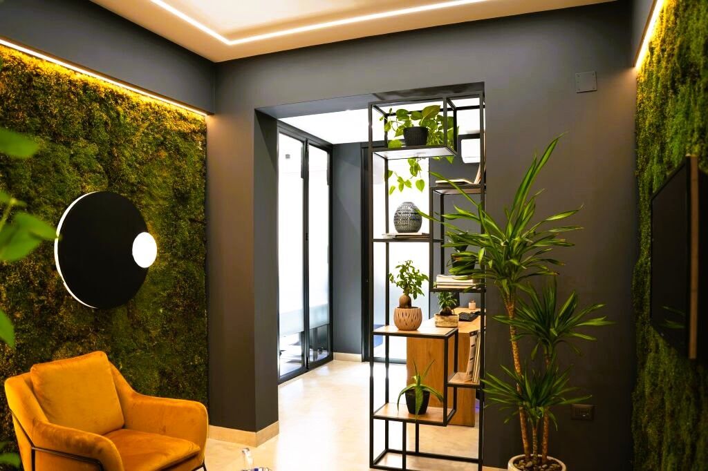 Jepet zyrë me Qira në Ish Blloku, Tiranë - 60.000 | 50 m²